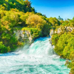New Zealand - Auckland / Taupo / Roturua / Matamata - 4 days 3 nights Package